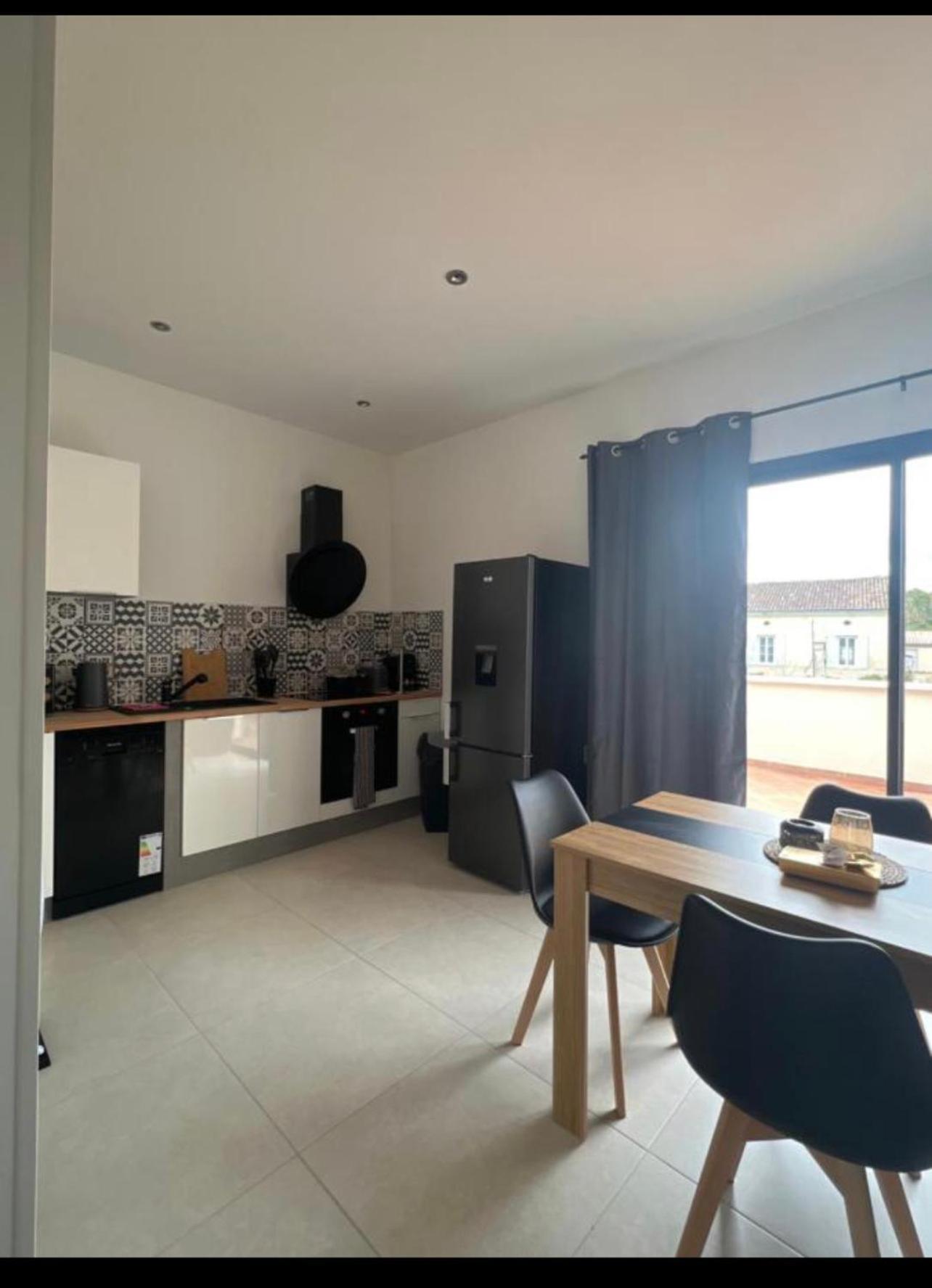 Residence Mk Evasion Jonzac Esterno foto