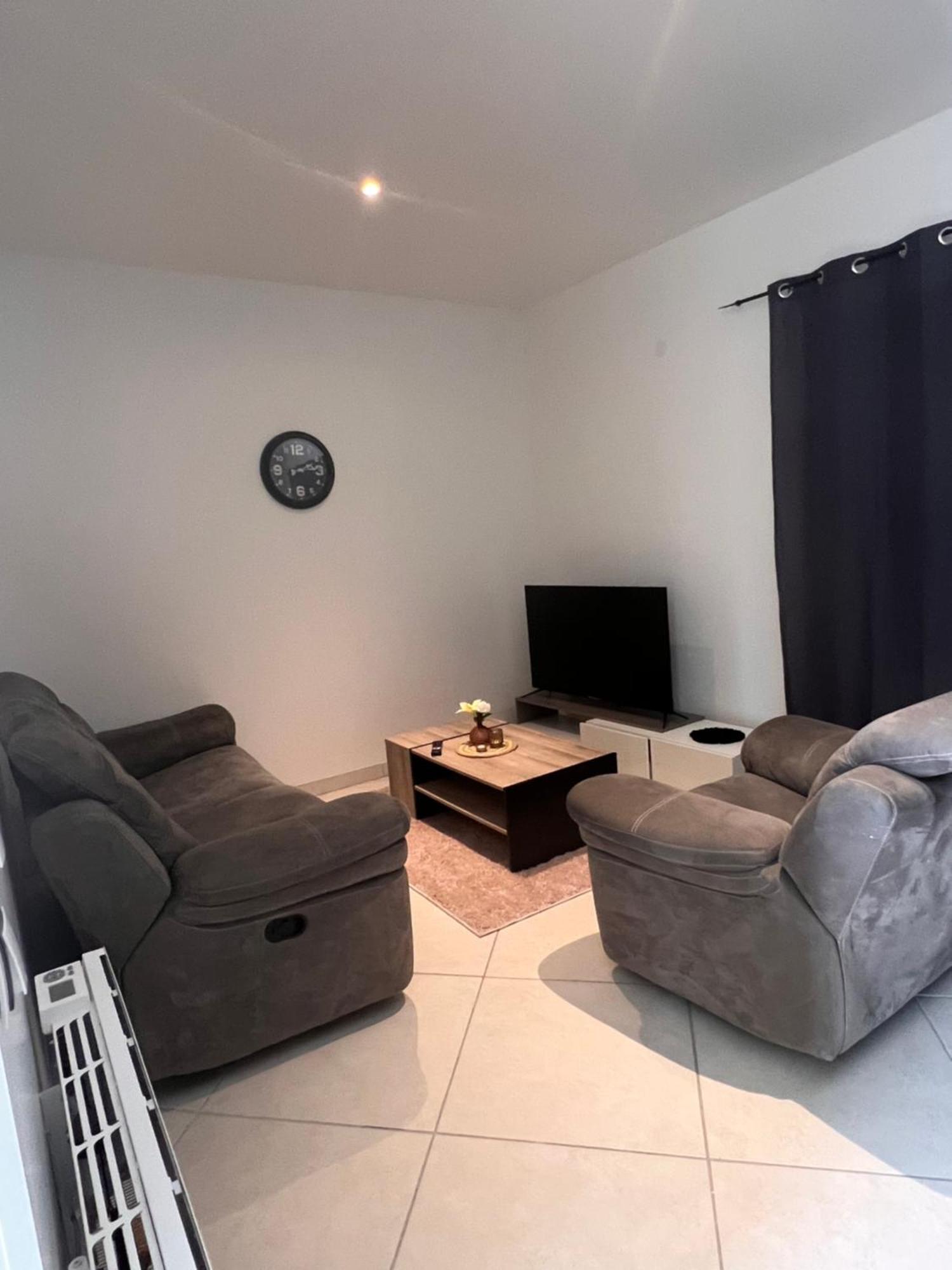 Residence Mk Evasion Jonzac Esterno foto